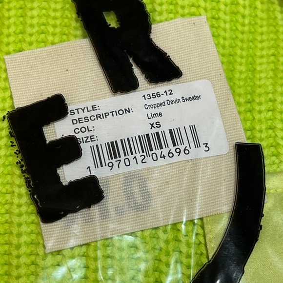 NWT SER.O.YA Devin Knit Sweater Lime [XS] - Picture 3 of 4